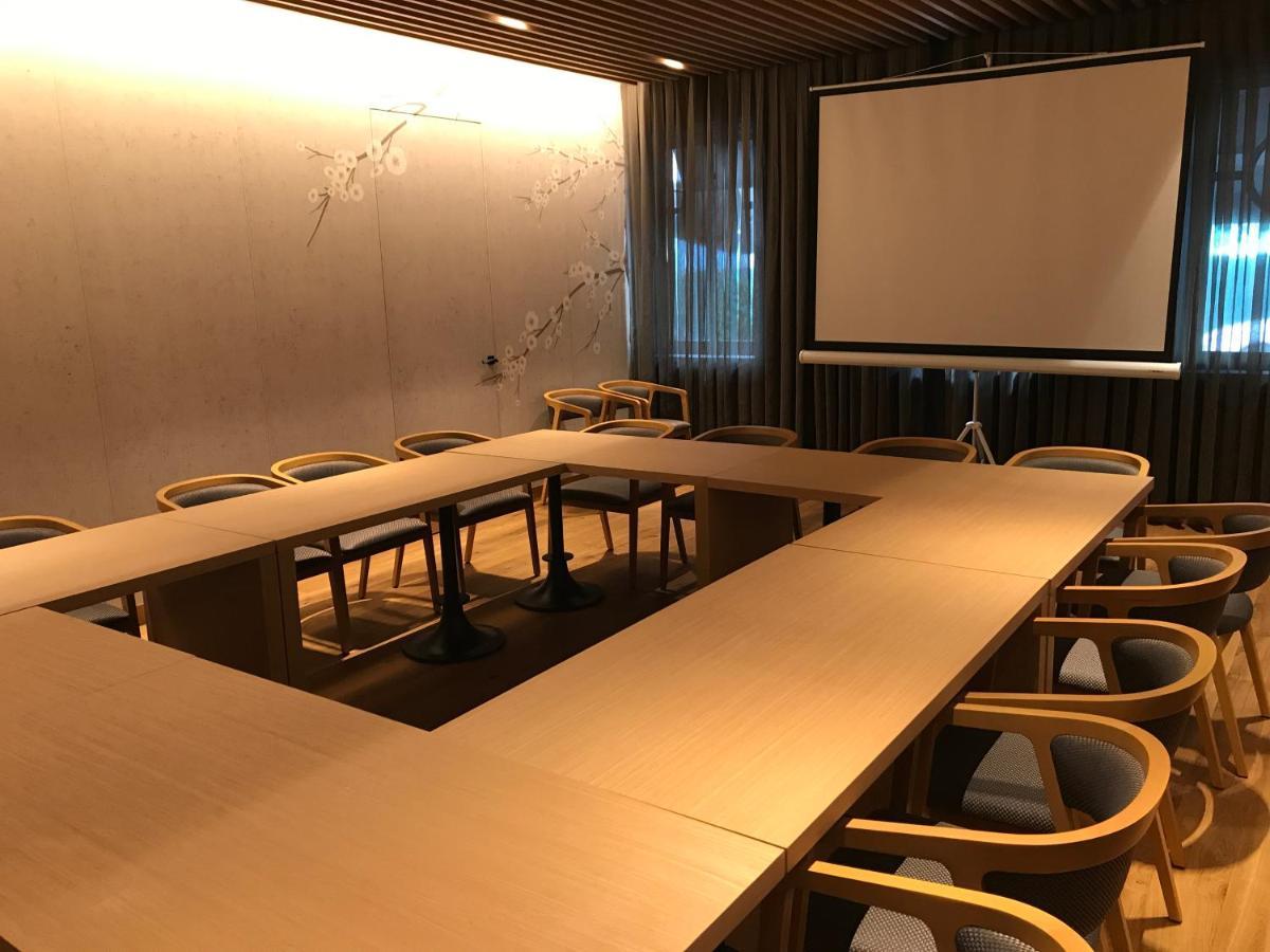 Leon Boutique Hotel 수쿰 외부 사진