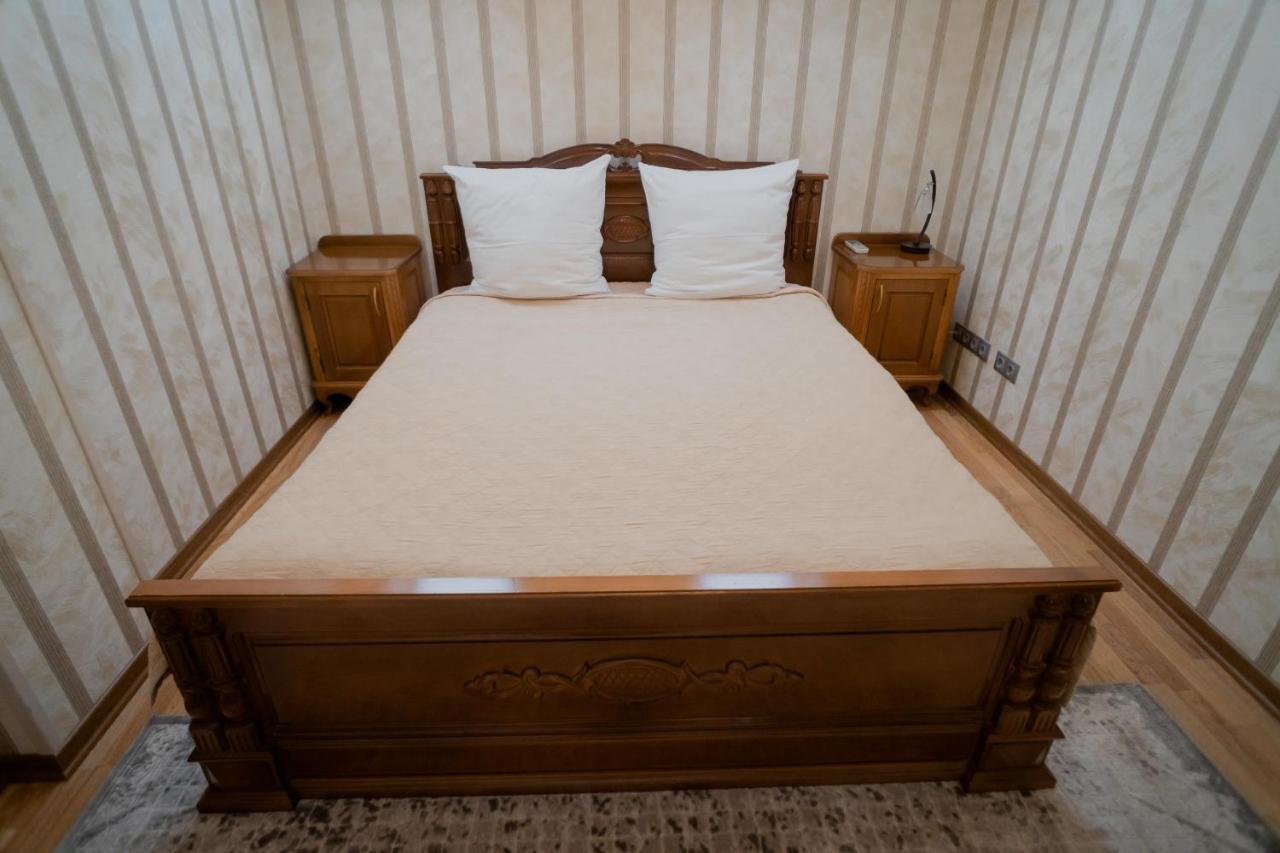 Leon Boutique Hotel 수쿰 외부 사진