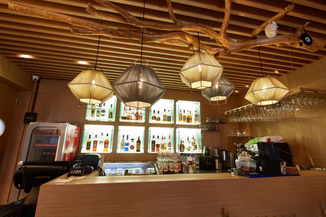 Leon Boutique Hotel 수쿰 외부 사진
